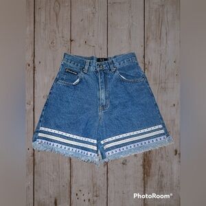 Vintage‎ 90s Modern Edge Frayed Jean Shorts Ribbon Trim Size 12